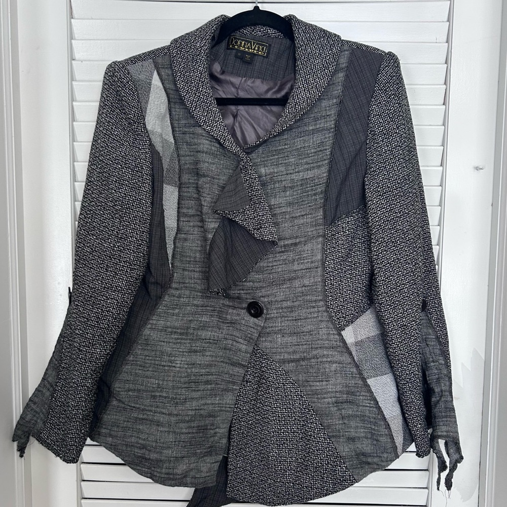 Donna Vinci Couture Gray Black Tweed Ruffle Blazer Jacket Artsy Free Boho SZ 10